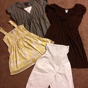 Cute Maternity lot size Medium