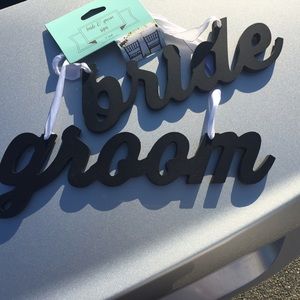 BRIDE & GROOM CHAIR SIGNS