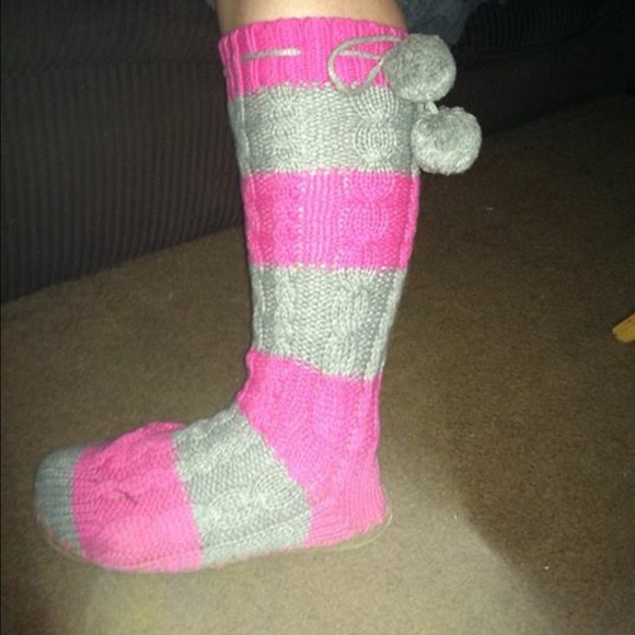 RARE💕VICTORIA'S SECRET PINK MUKLUKS KNEE HIGH