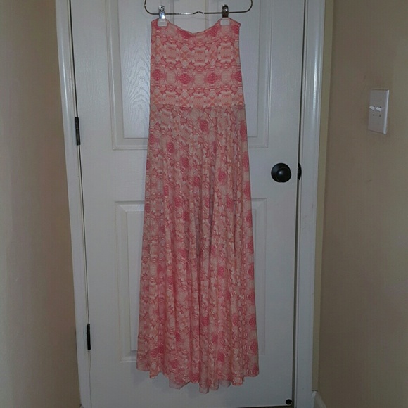 VS foldover multi-way maxidress