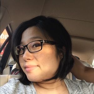 Meet your Posher, Jeanne