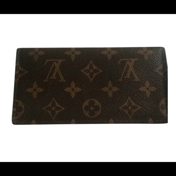 Louis Vuitton checkbook holder