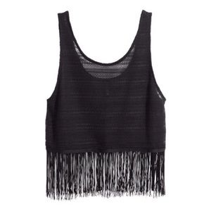 H&M Divided Fringe Pattern Crop Top | Black
