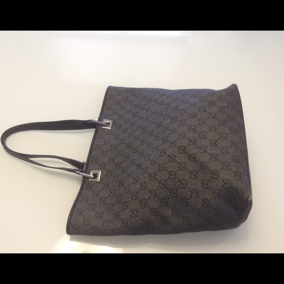 More Pic Authentic Preloved Gucci Tote!