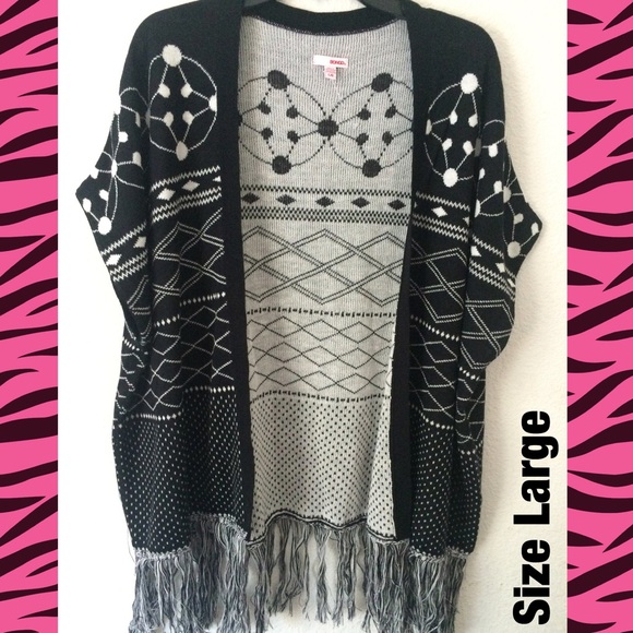 Short sleeve cardigan