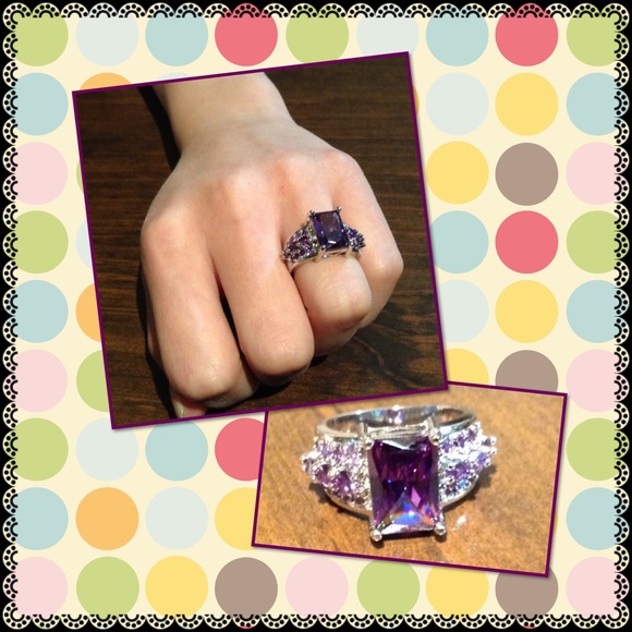 💲✂️ Sterling silver amethyst CZ ring - Picture 2 of 3