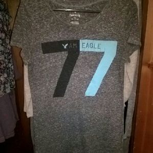 American Eagle favorite T