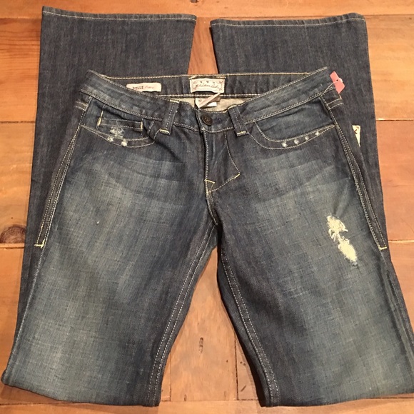 William Rast Jeans - Picture 2 of 4