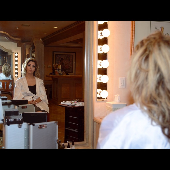 Victoria secret bride silk robe - Picture 3 of 4