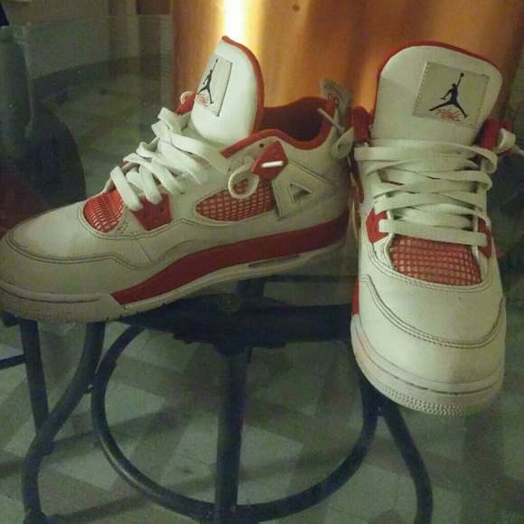 Jordans - Picture 4 of 4