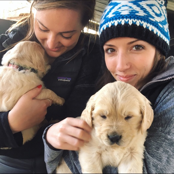 Meet your Posher, Nicole - Picture 1 of 1
