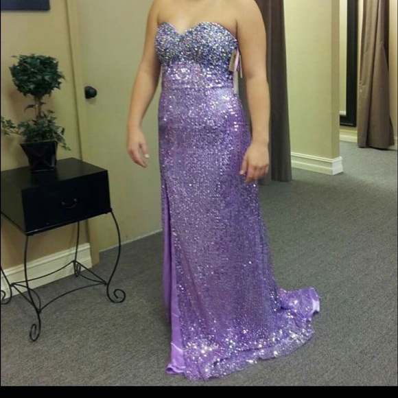 Purple sequin prom/homecoming dress