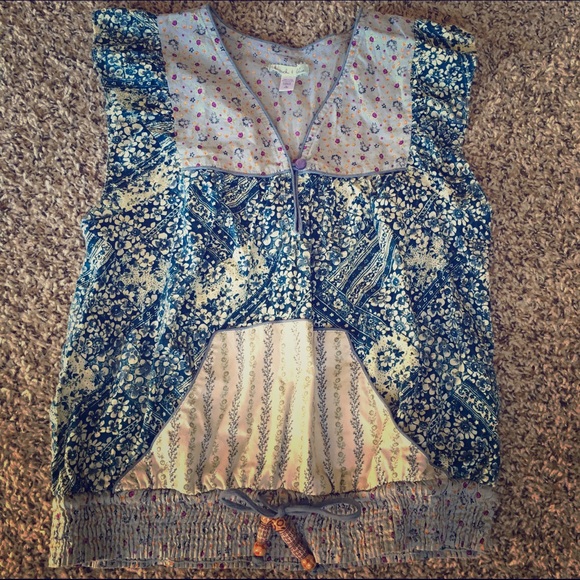 cute top, worn twice, from urban outfitters