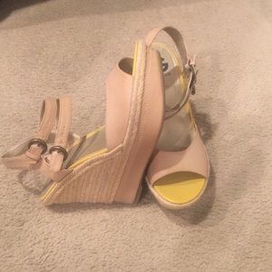 Fabulous Wedges 👌🏾