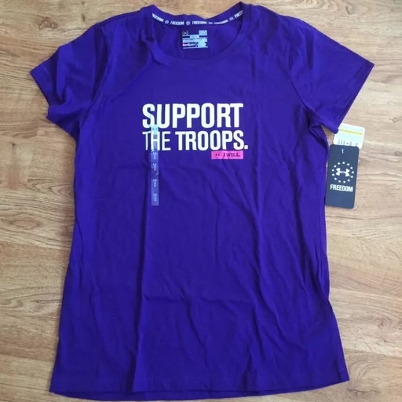 Under Armour Tops - L Under Armour Tee