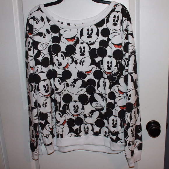 Mickey Mouse Pullover NEVER WORN