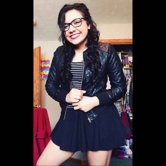 Meet your Posher, Haley