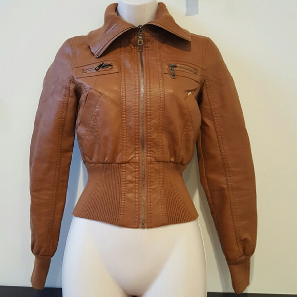 DELIAS TAN FAUX LEATHER MOTO (XS)
