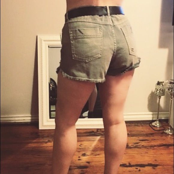 Free People denim shorts - Picture 2 of 3
