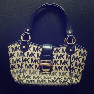Michael Kors Logo Bag