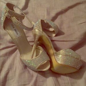 Steve Madden Carriie Heels! 💋