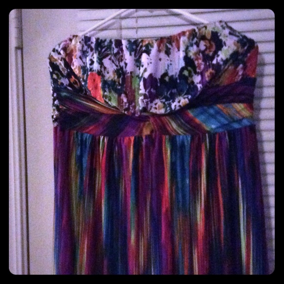 Gorgeous rainbow maxi!