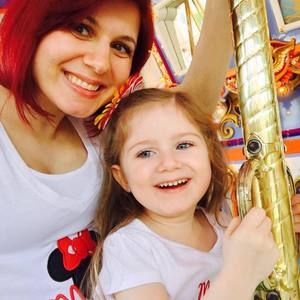 Meet your Posher, Mila