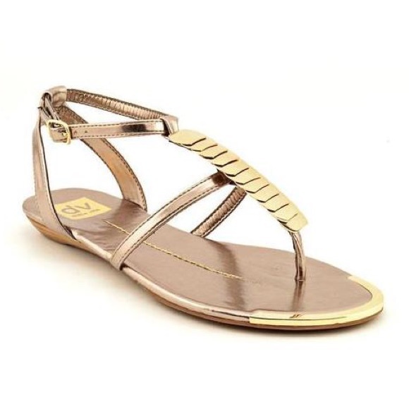DV by Dolce Vita t strap flat sandals