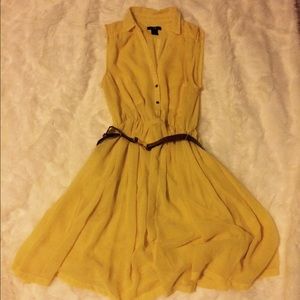 H & m flirty yellow dress