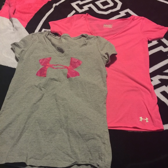🏋💕 Under Armour work out Tee's