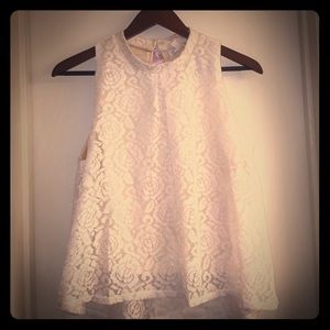 Floral lace design flowing crop top