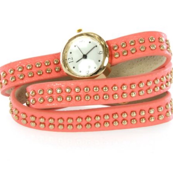 Coral triple band watch