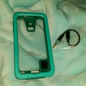 Fre Lifeproof case