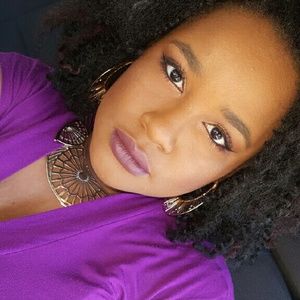 Meet your Posher, Ashlan