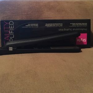 Style house flat iron