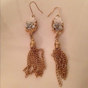 Resin Flower Cameo Dangle Earrings