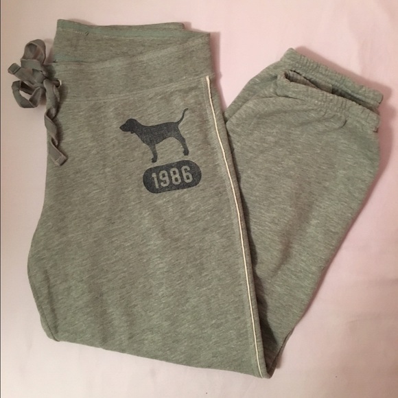 Victoria's Secret PINK Cropped Sweatpants
