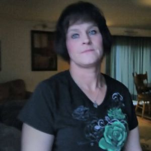 Meet your Posher, Tonya