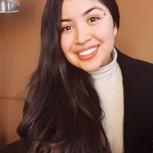 Meet your Posher, Lauren