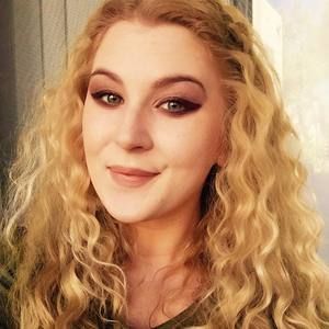 Meet your Posher, Sierra