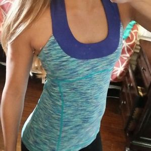 Excellent Lululemon Scoop Neck Top