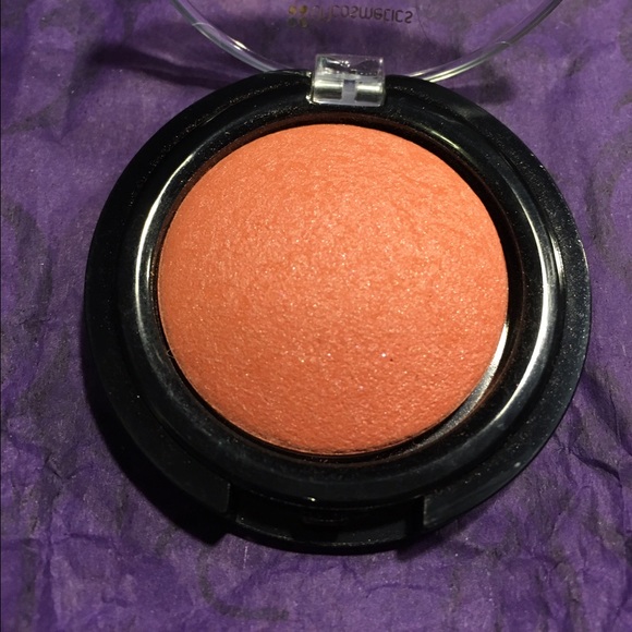 Bombshell Blush in Harmony - Picture 3 of 3