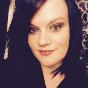 Meet your Posher, Meagan