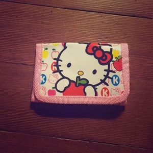 Price Reduced!! Brand New HK🎀 Wallet