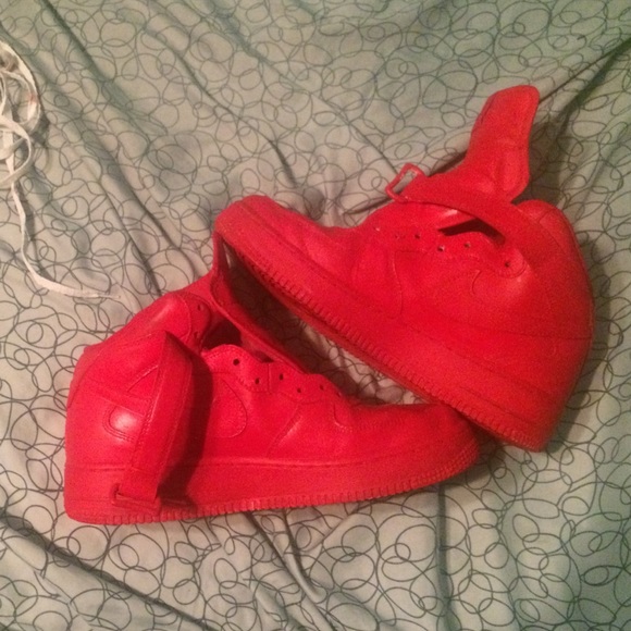 Air Force 1s READ DESCRIPTION