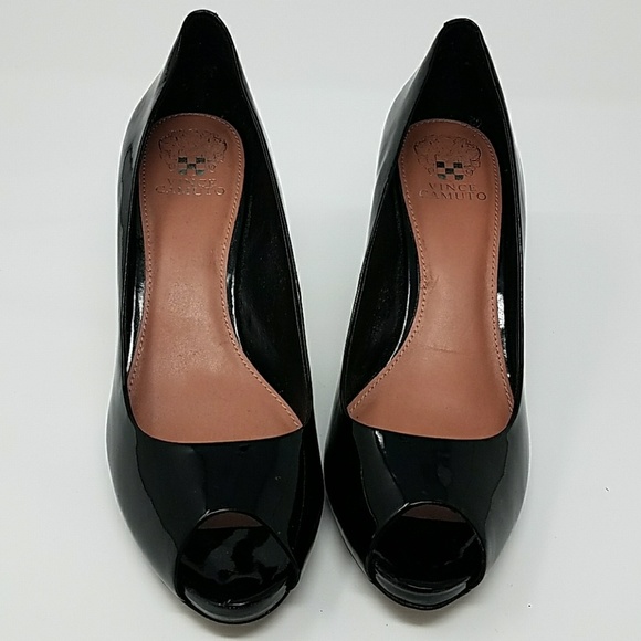 Vince Camuto Shoes - Vince Camuto patent black pumps