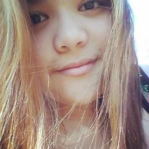 Meet your Posher, Alejandra