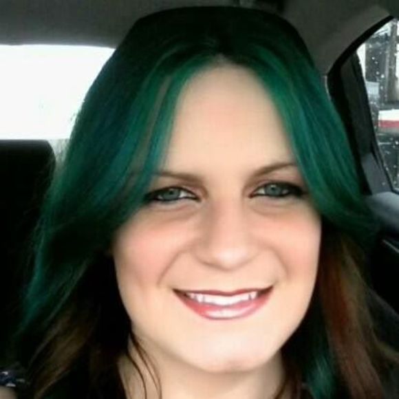 Meet your Posher, Chasity