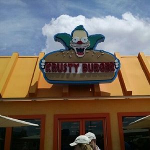 Meet your Posher, Phyllis