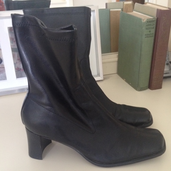 Black Boots